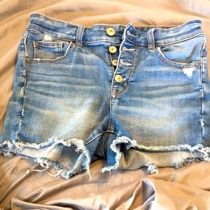 American Eagle hi rise shortie shorts. Size 8